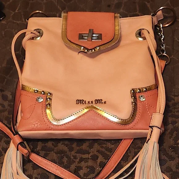 Miss me crossbody purse hotsell